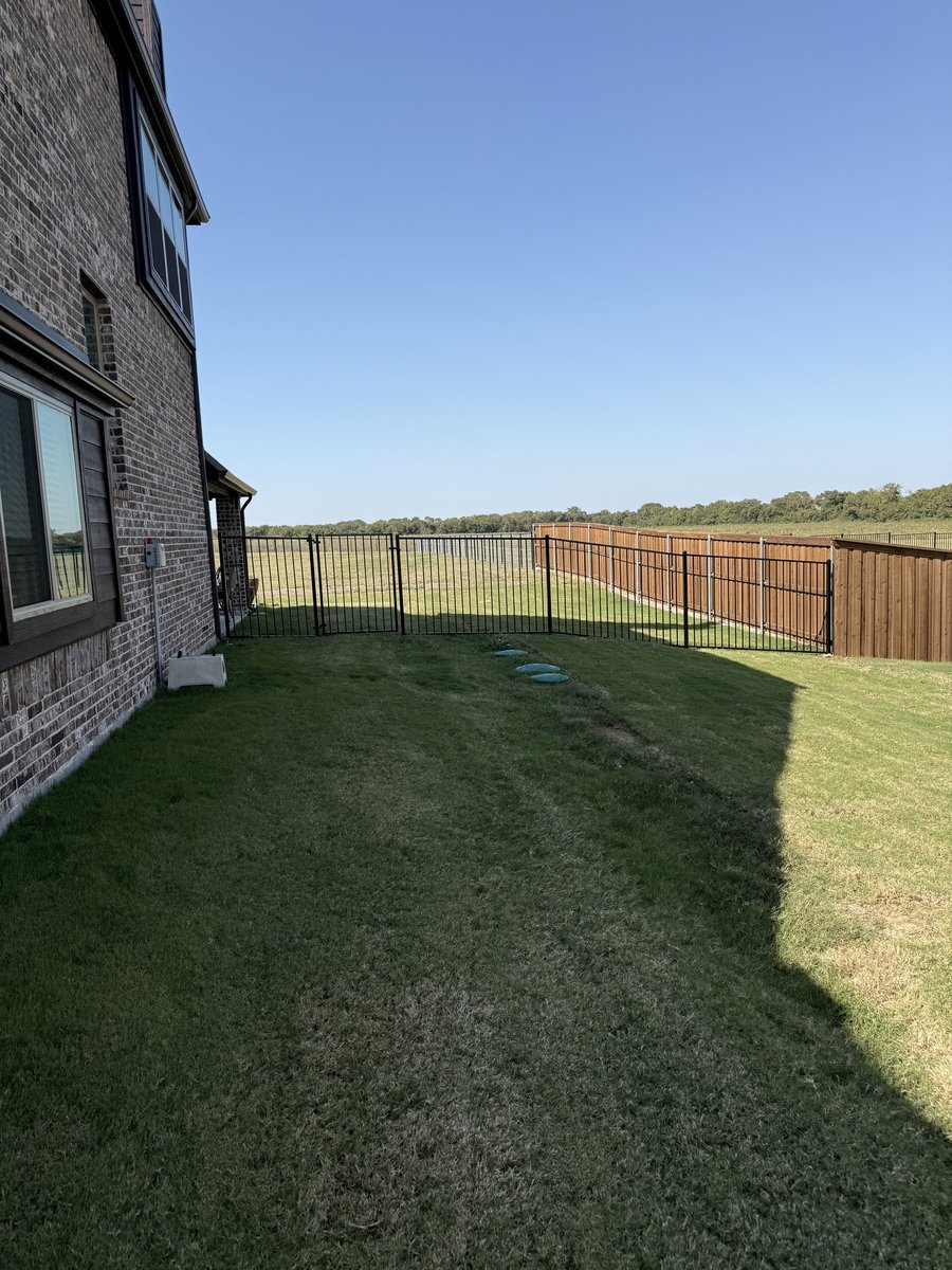 Neighborhood fence installation in The Colony TX by Landeros Fence